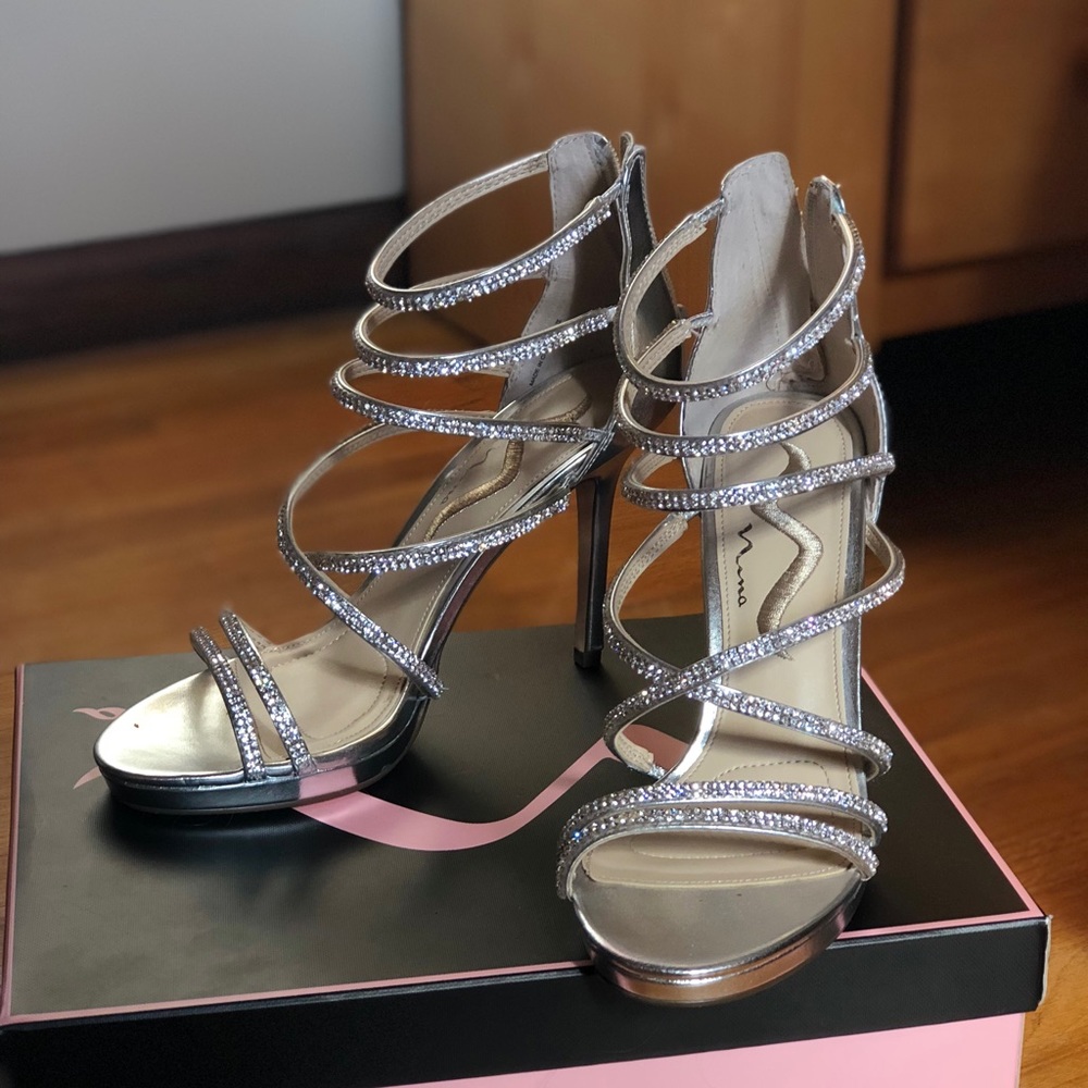 brand new heels